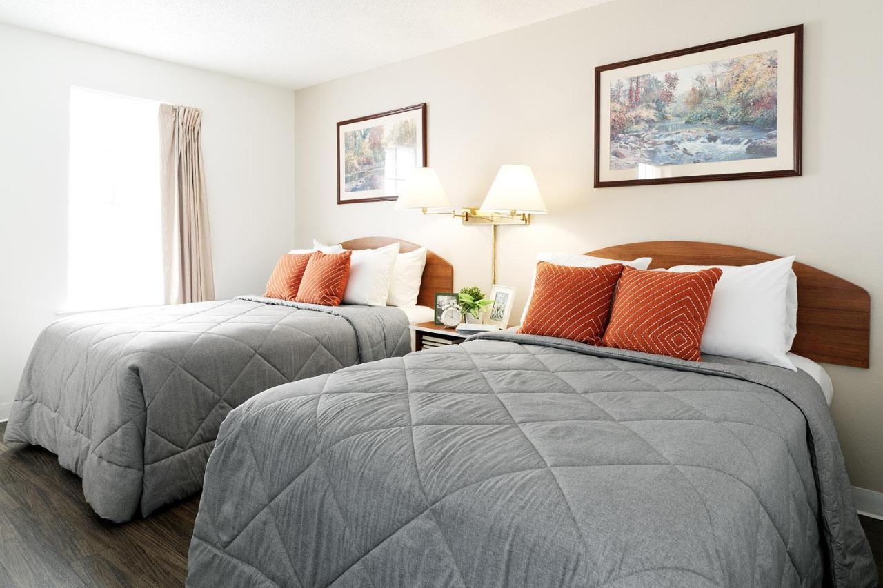 Intown Suites Extended Stay Raleigh Nc- Capital Blvd Екстериор снимка